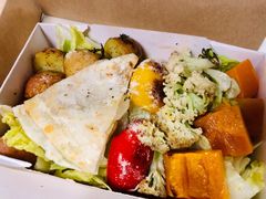 烤海鲜时蔬配烤鸭饼-POKEE VIA&Brunch·维娅(重庆来福士店)