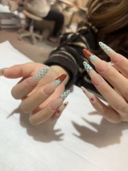 -LynLyn琳林美甲美睫