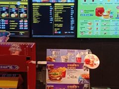 -麦当劳(长兴路万达店)