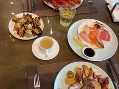 -飨食汇全日制餐厅·昆山皇冠假日酒店(九方店)