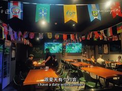 -京狮炙燥·精酿烧烤(首经贸店)
