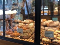 -Dough&Joe团憩(瑞虹天地月亮湾店)