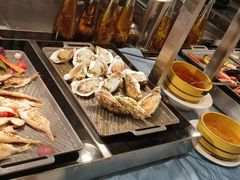 -亚龙湾希尔顿自助餐厅·海鲜·烧烤·沙滩BBQ·现场乐队