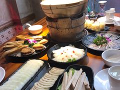 -捞围鲜·港式打边炉(海阳路店)