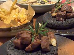 -一沙一城·岩烤牛扒(深圳首店)