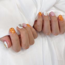 -悦色美甲美睫·精品