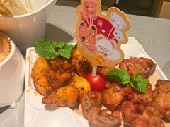 -海底捞火锅(珠影星光城夜宵主题店)
