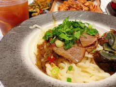 烧椒牛肉面-面乙新派手擀面(大悦城店)