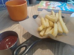 -必胜客(WOW象山涌金广场店)