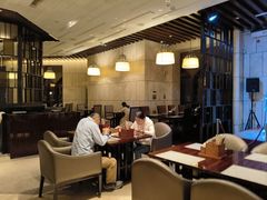 -广州万富希尔顿酒店·感趣自助餐厅·金秋蟹宴生蚝海鲜刺身