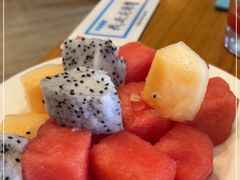 -亚龙湾希尔顿自助餐厅·海鲜·烧烤·沙滩BBQ·现场乐队