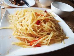 -维吾尔餐厅(宜山路店)