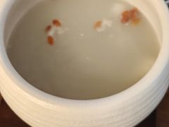 -肆季荟·SEASONS(江苏电视塔店)