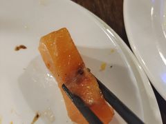 真的很厚的三文鱼-遇上西雅图多融合海鲜自助餐厅(中房金谊广场店)