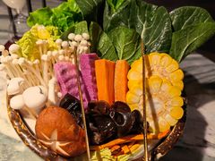 -大头椰·椰子鸡火锅(南宁万象城店)