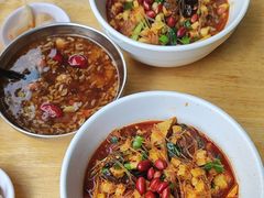 -老乌家特色小炒泡馍(大皮院店)