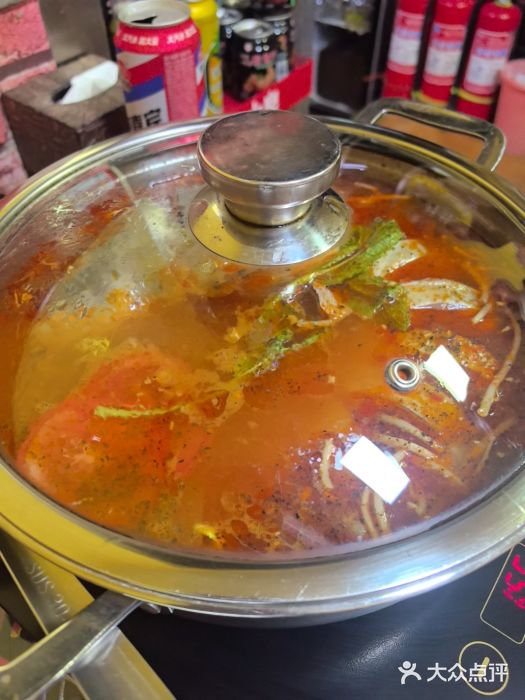 弘烨 贵州酸汤 鱼火锅(东财店)图片