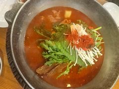 -喇喇排骨火锅·传统韩式脊骨汤(望京西园总店)