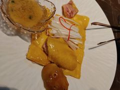 -海派悦庭·海胆烧麦·新融合菜(凯德广场店)