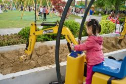 -季高兔窝窝亲子园(上海薰衣草公园店)