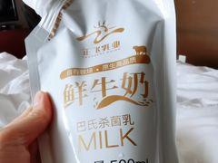 -正飞鲜奶(南湖一期店)