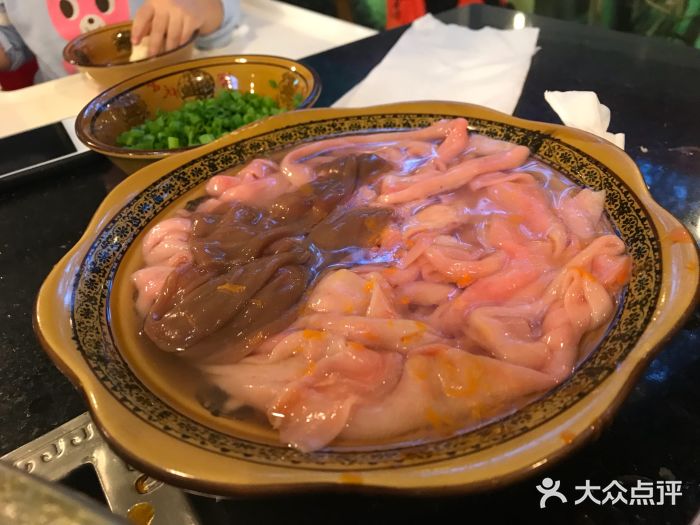 大口潮边炉中餐火锅图片