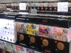 -扭扭城(王府井喜悦购物中心店)