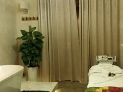 -上海中航虹桥机场泊悦酒店