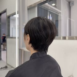 -5M HAIR SALON