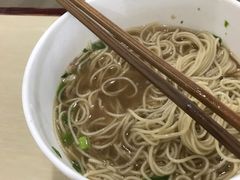 -老西白点心店