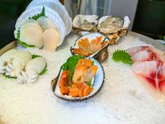 -鲜入唯煮·港式海鲜牛肉火锅(金宝街店)