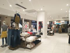 -优衣库(洛阳中州万达广场店)