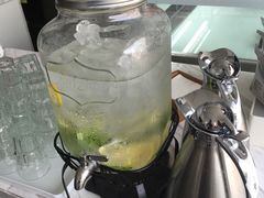 -UNI UNI(环亚凯瑟琳店)