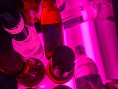 -喜鹊音乐酒馆(西街店)