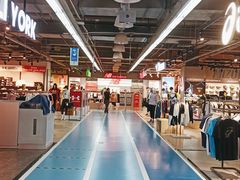 店内环境-法雅体育工厂店(皂君庙路店)