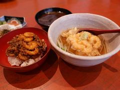 -みかわ是山居