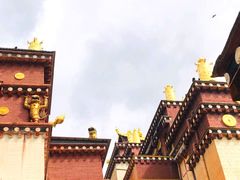 -噶丹松赞林寺