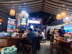 -魏铭鱼头捞饭(晋阳路店)