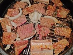 -萨拉伯尔(燕莎友谊商城店)