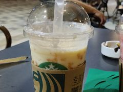 -星巴克(杭州银泰城西一店)