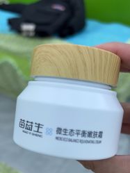 -苗医生专业祛痘·皮肤管理
