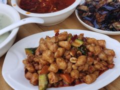 -胡子饮食店