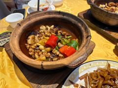 -天宝食坊·啫啫煲大排档(西华路店)