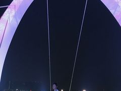 -南京眼步行桥