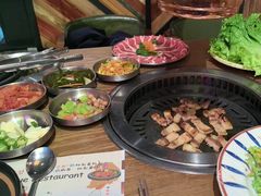 -香猪坊韩国烤肉专属门店(魏公村店)