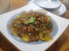 -滇香肴·云南菜蒸汽石锅鱼(云南北路店)