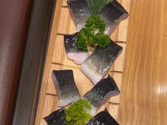 -青瓦餐厅·生鱼片·韩园烤肉(西塔店)