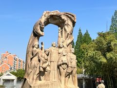 -上海市龙华烈士陵园