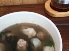 -手劲鱼丸馄饨铺(哈一百店)