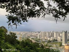 -鹿回头风景区